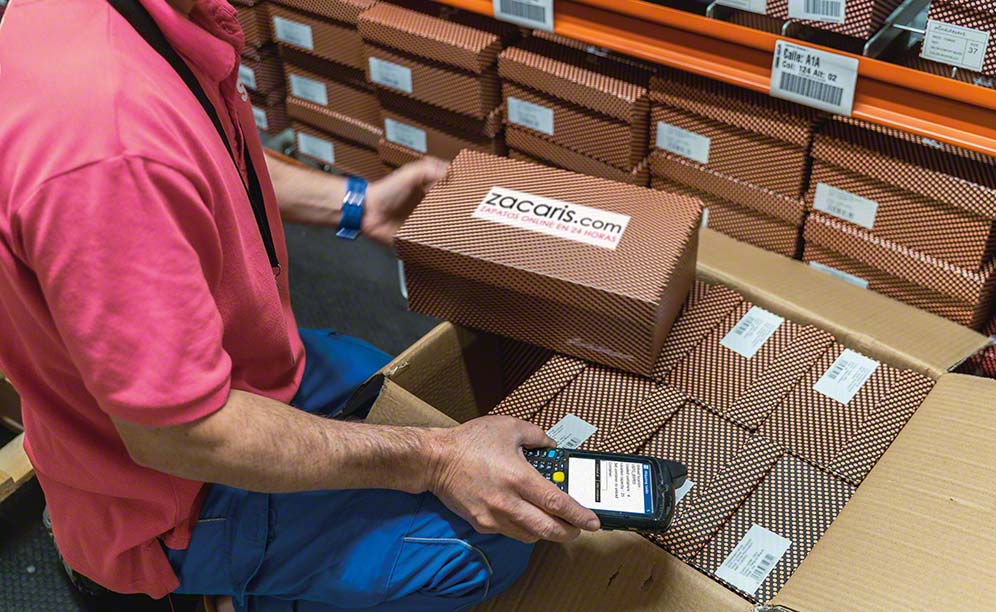 Zacaris digitises its e commerce warehouse Mecalux